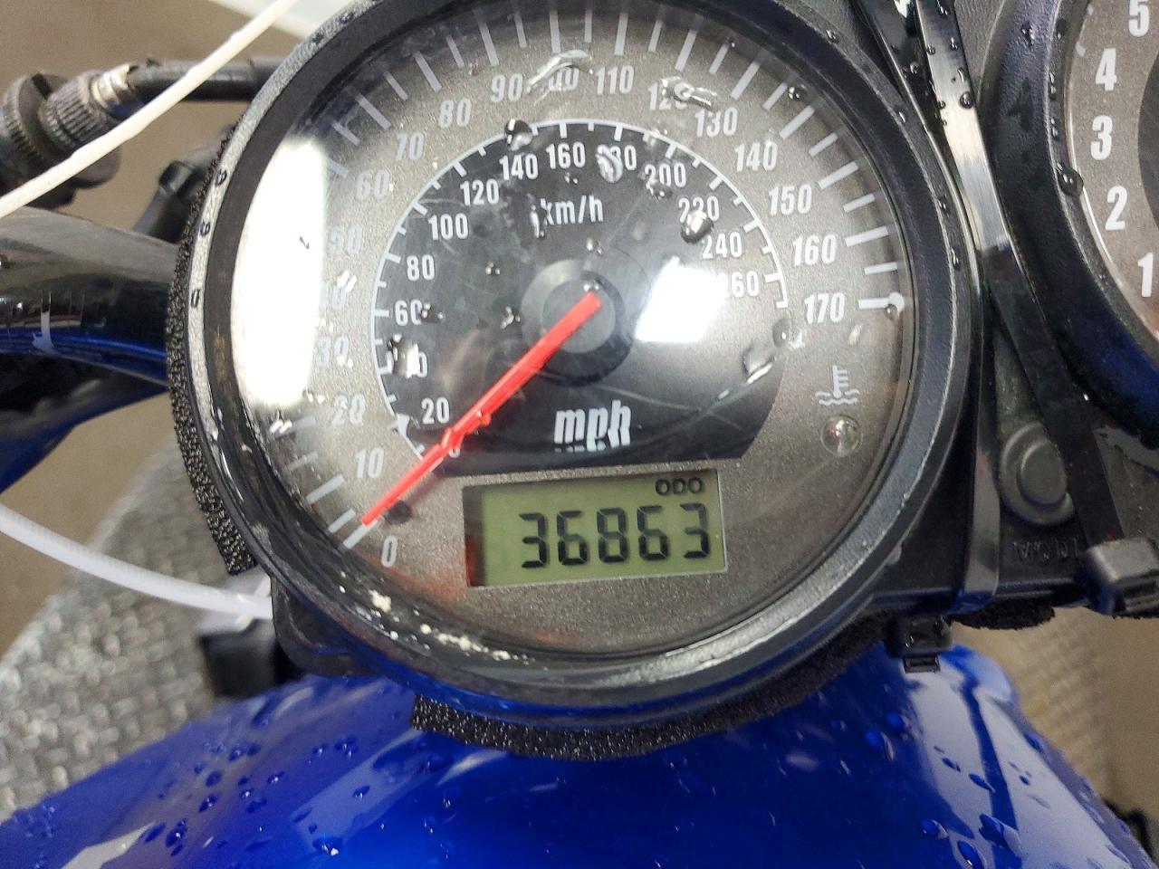 2005 Kawasaki ZR750 K1
