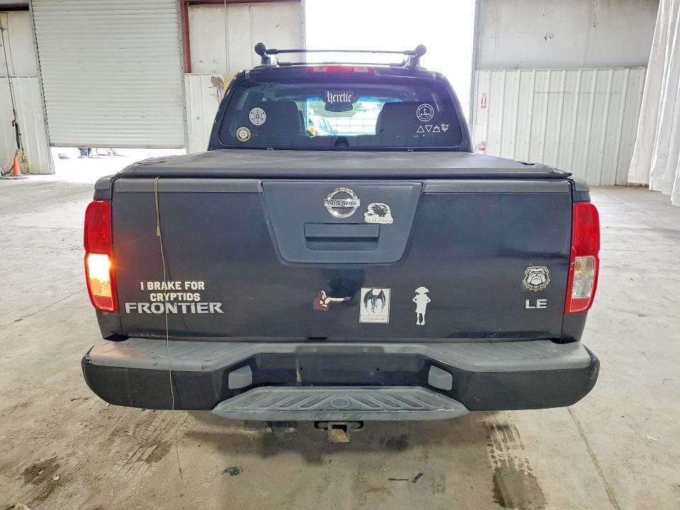 2005 Nissan Frontier SE