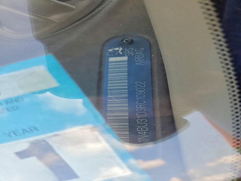 1994 Nissan Altima xe