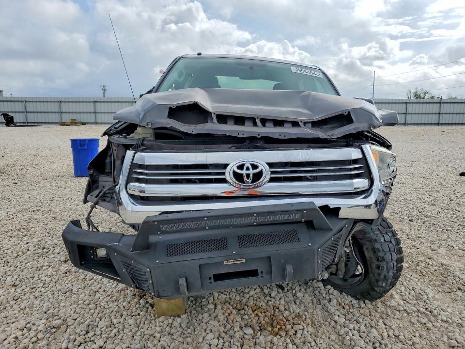 2016 Toyota Tundra SR5
