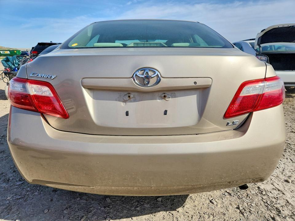 2009 Toyota Camry le