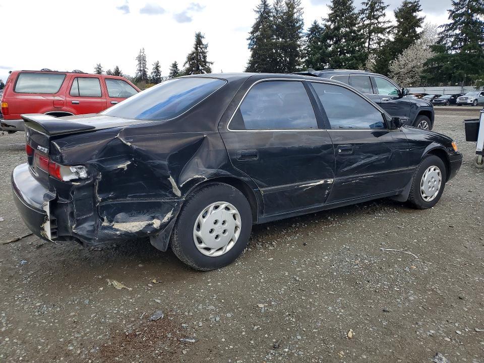 1997 Toyota Camry le