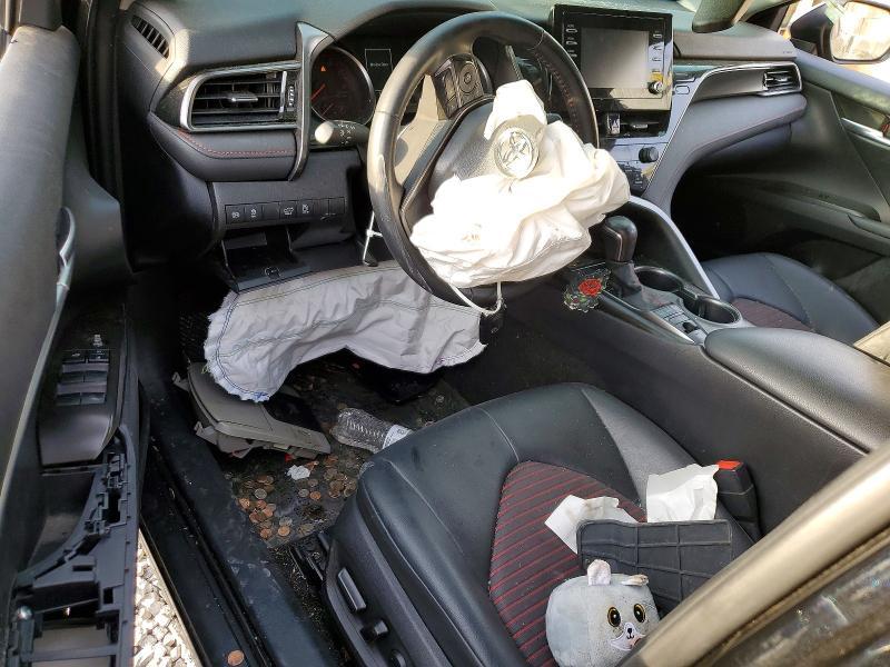 2021 Toyota Camry trd