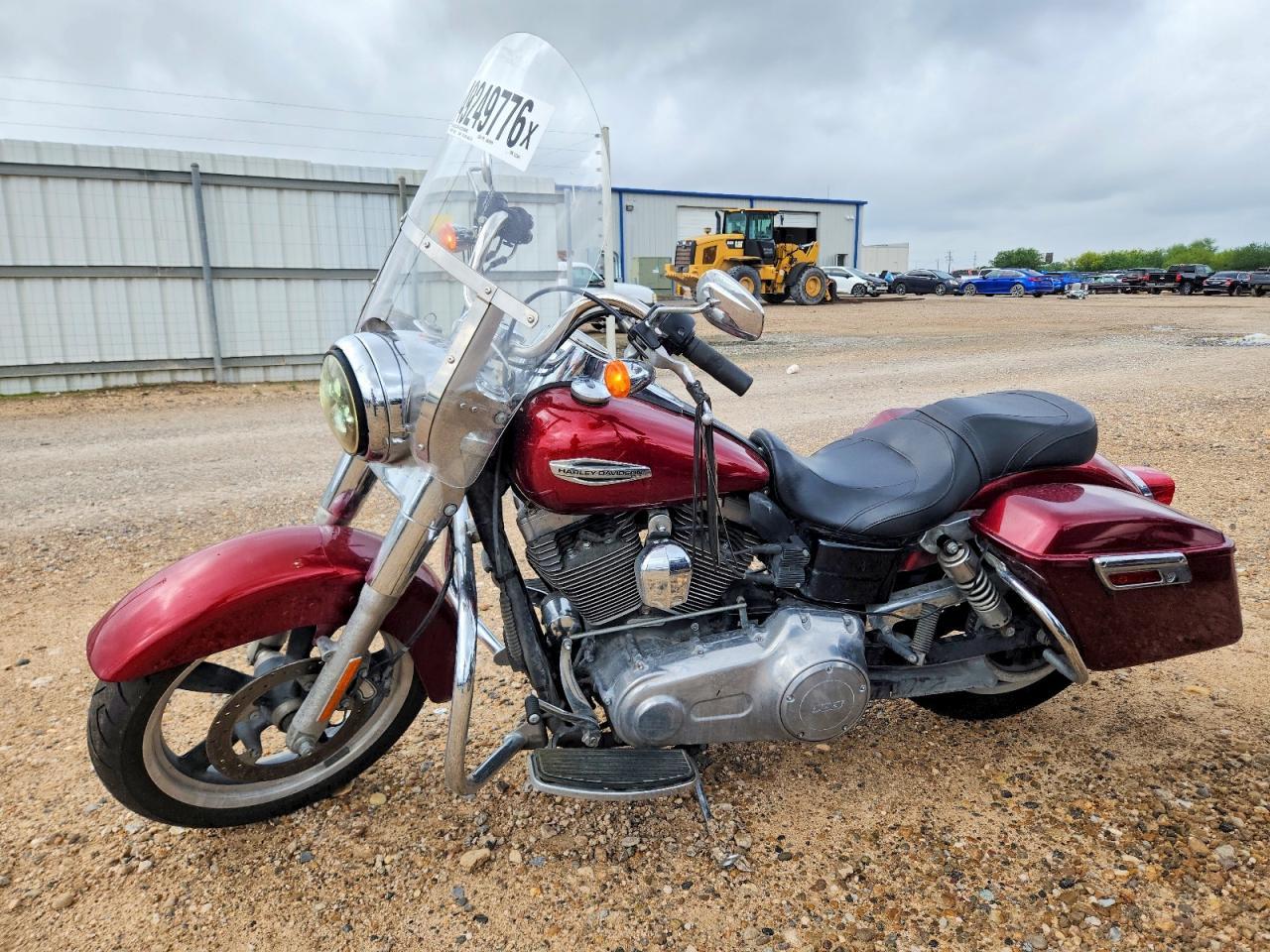 2016 Harley-Davidson FLD Switchback