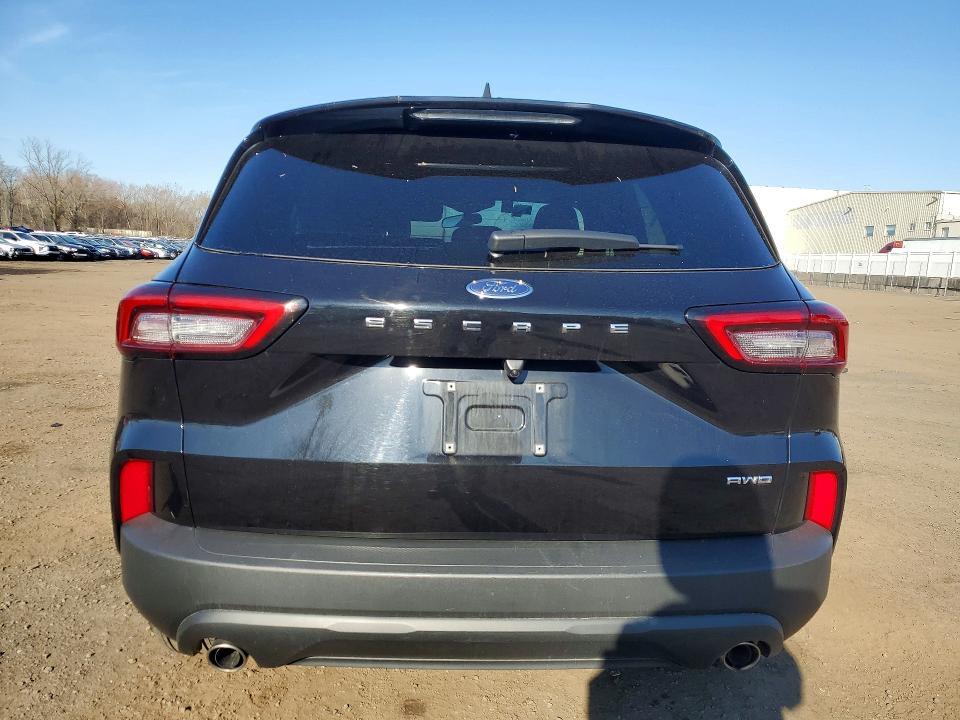 2025 Ford Escape st Line
