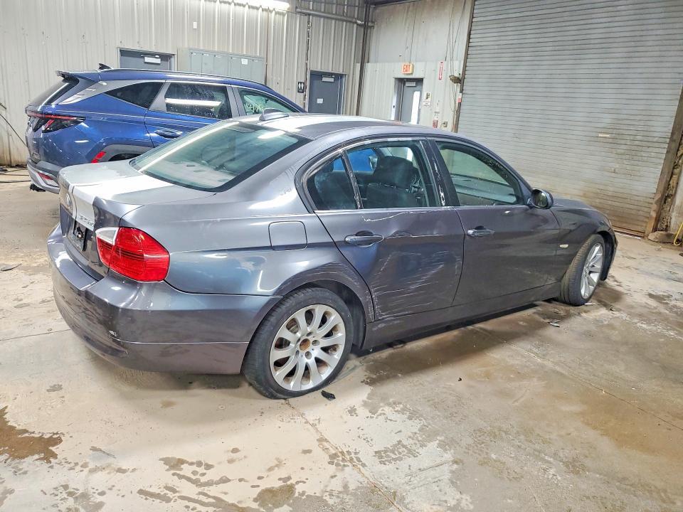 2006 BMW 325 xi