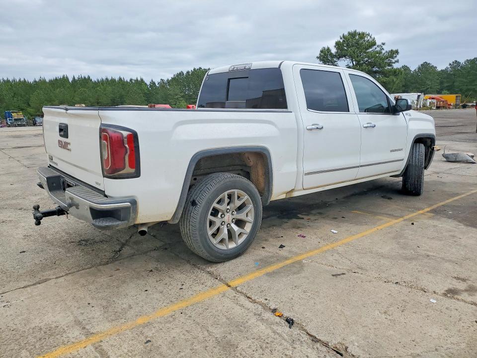 2018 GMC Sierra K1500 SLT