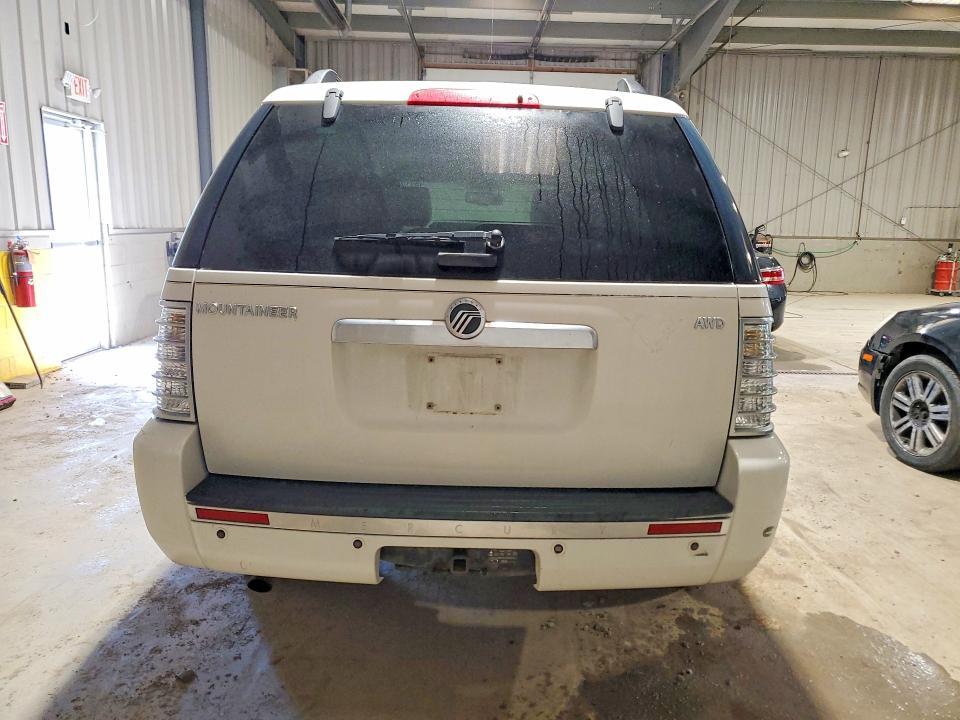 2008 Mercury Mountaineer Luxury