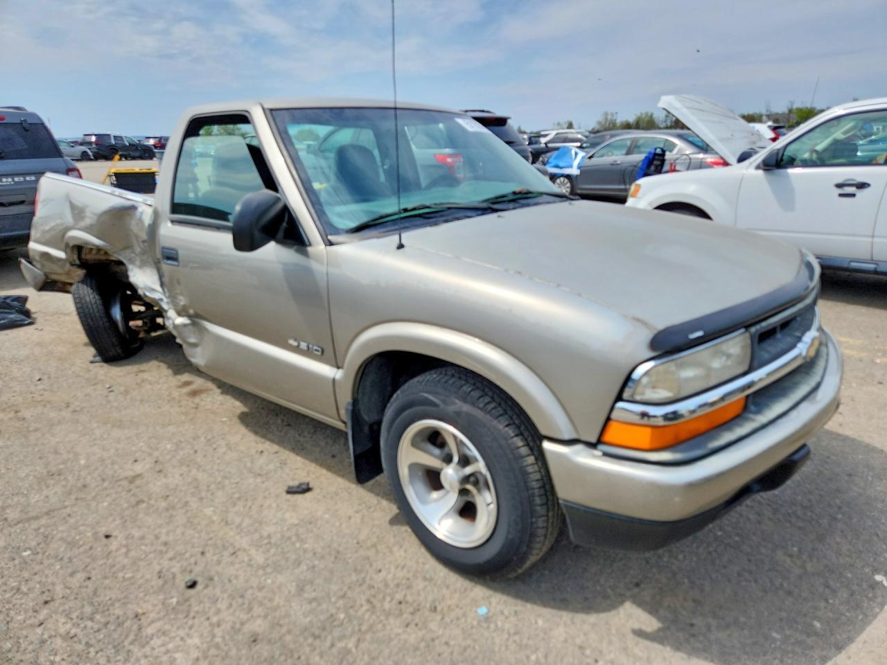 2000 Chevrolet S Truck S10