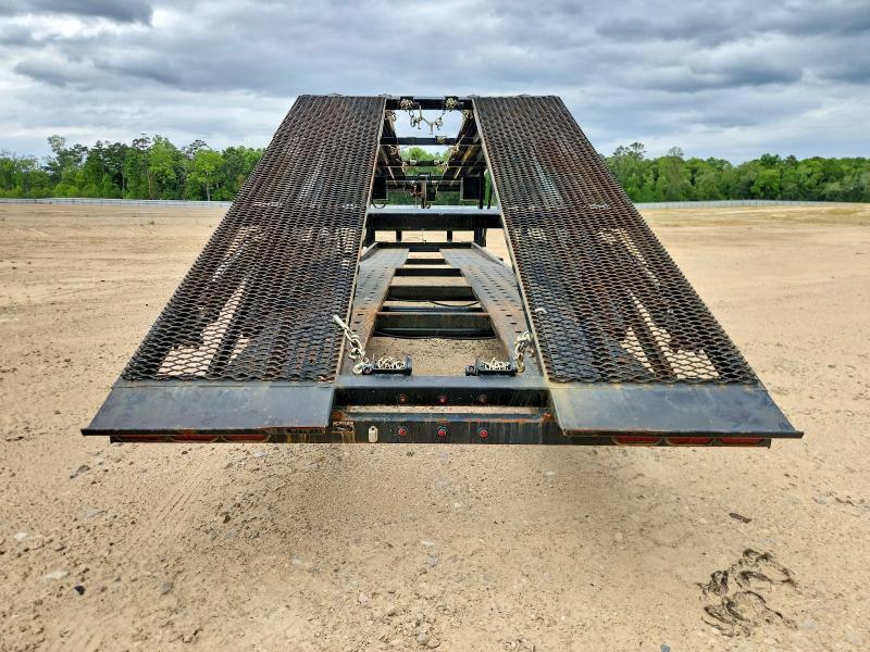 2022 Texas Pride CA84727GN Car Carrier