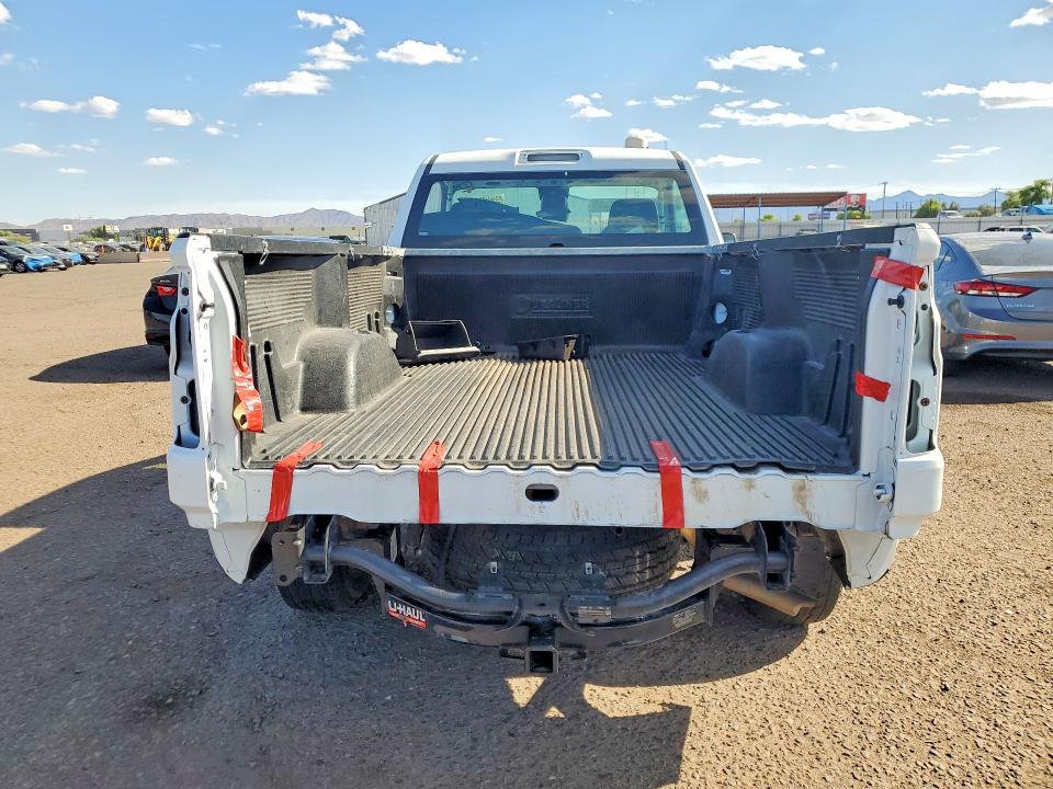 2025 Chevrolet Silverado C1500