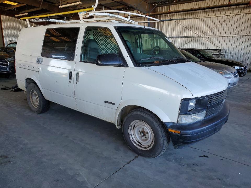 1999 Chev Astro