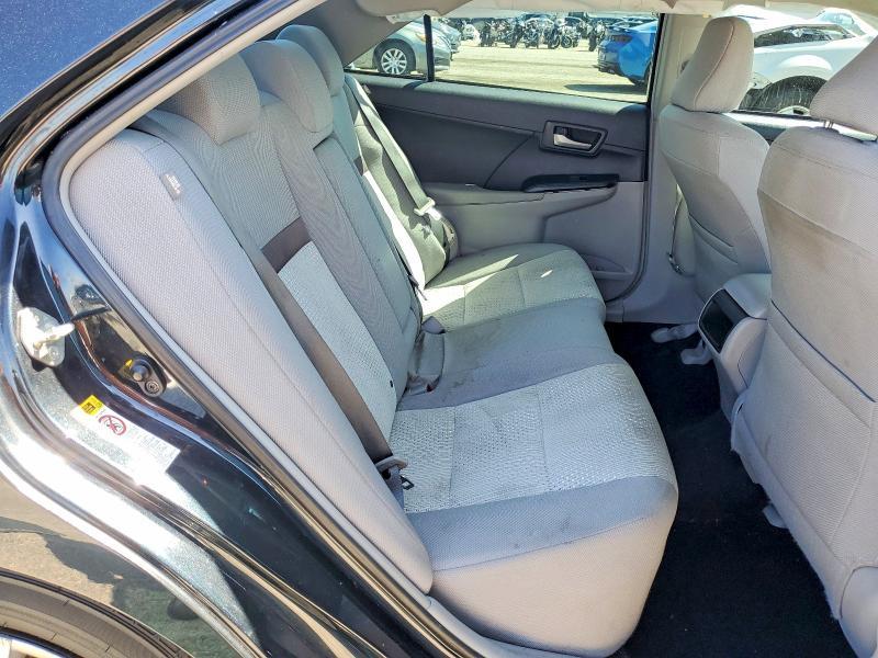 2014 Toyota Camry le