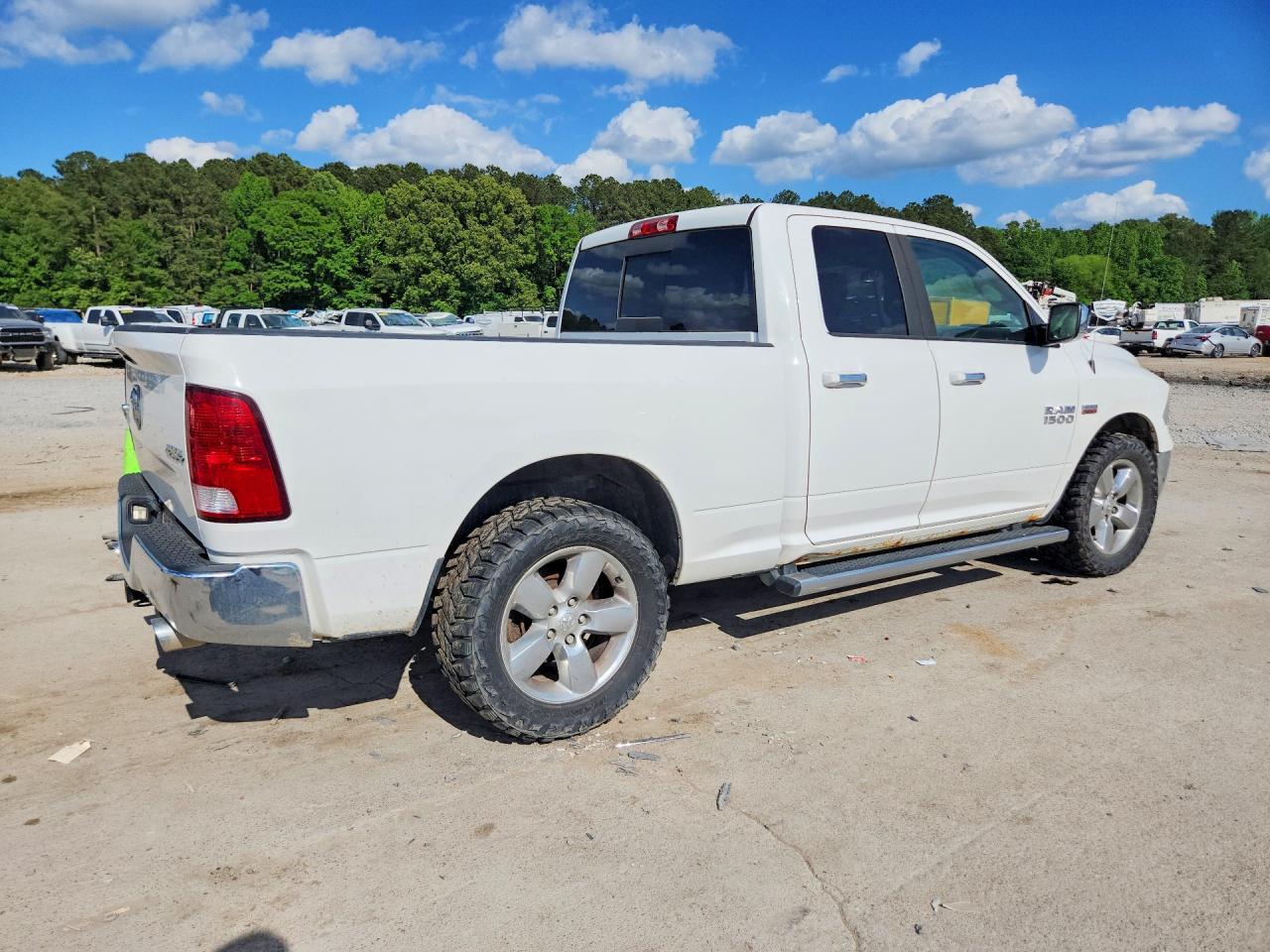 2016 Dodge RAM 1500 SLT
