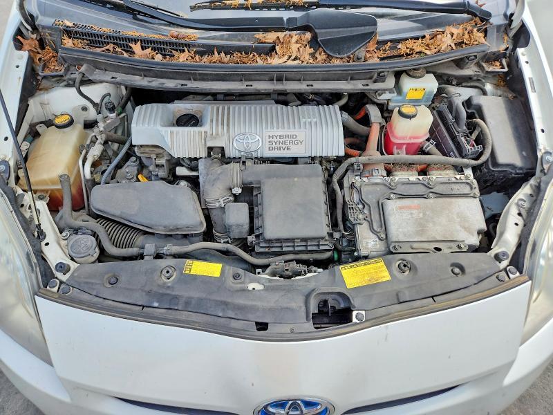 2010 Toyota Prius ii