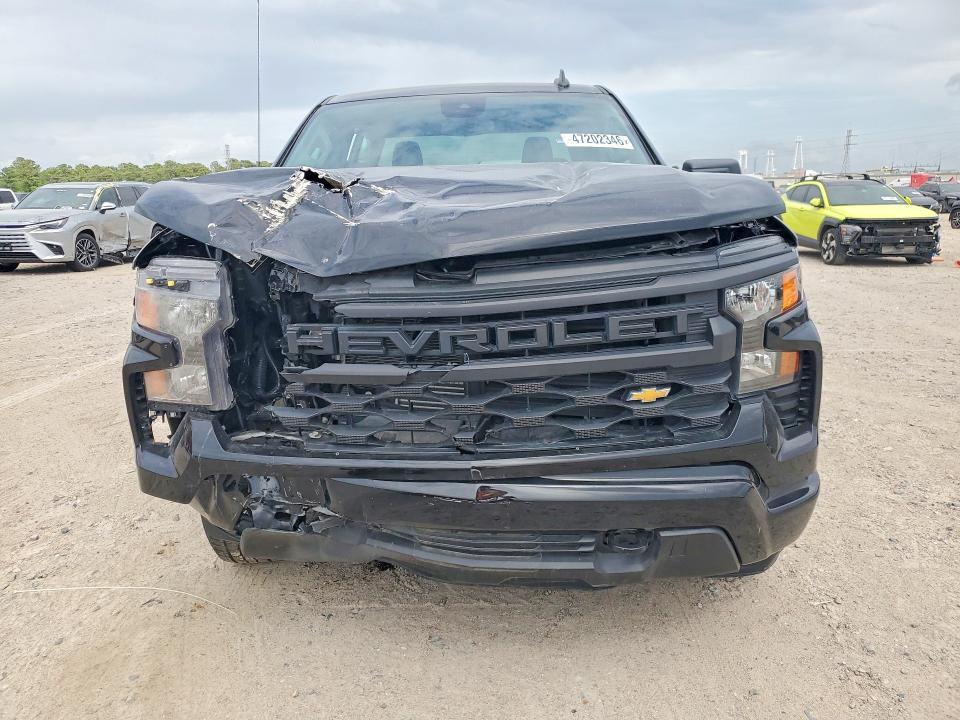 2025 Chevrolet Silverado C1500 Custom