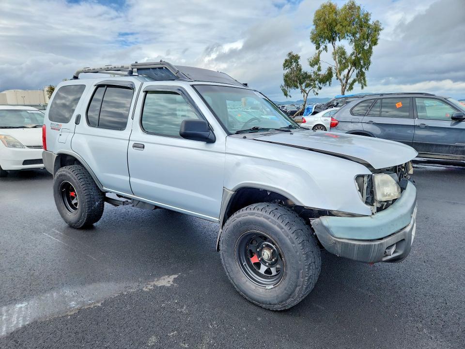 2001 Nissan Xterra Xe-v6