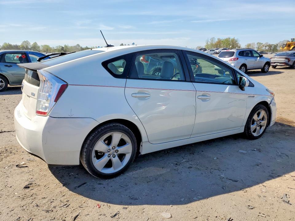2010 Toyota Prius v