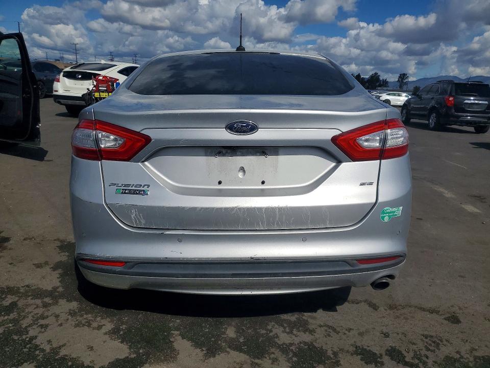 2016 Ford Fusion se Phev