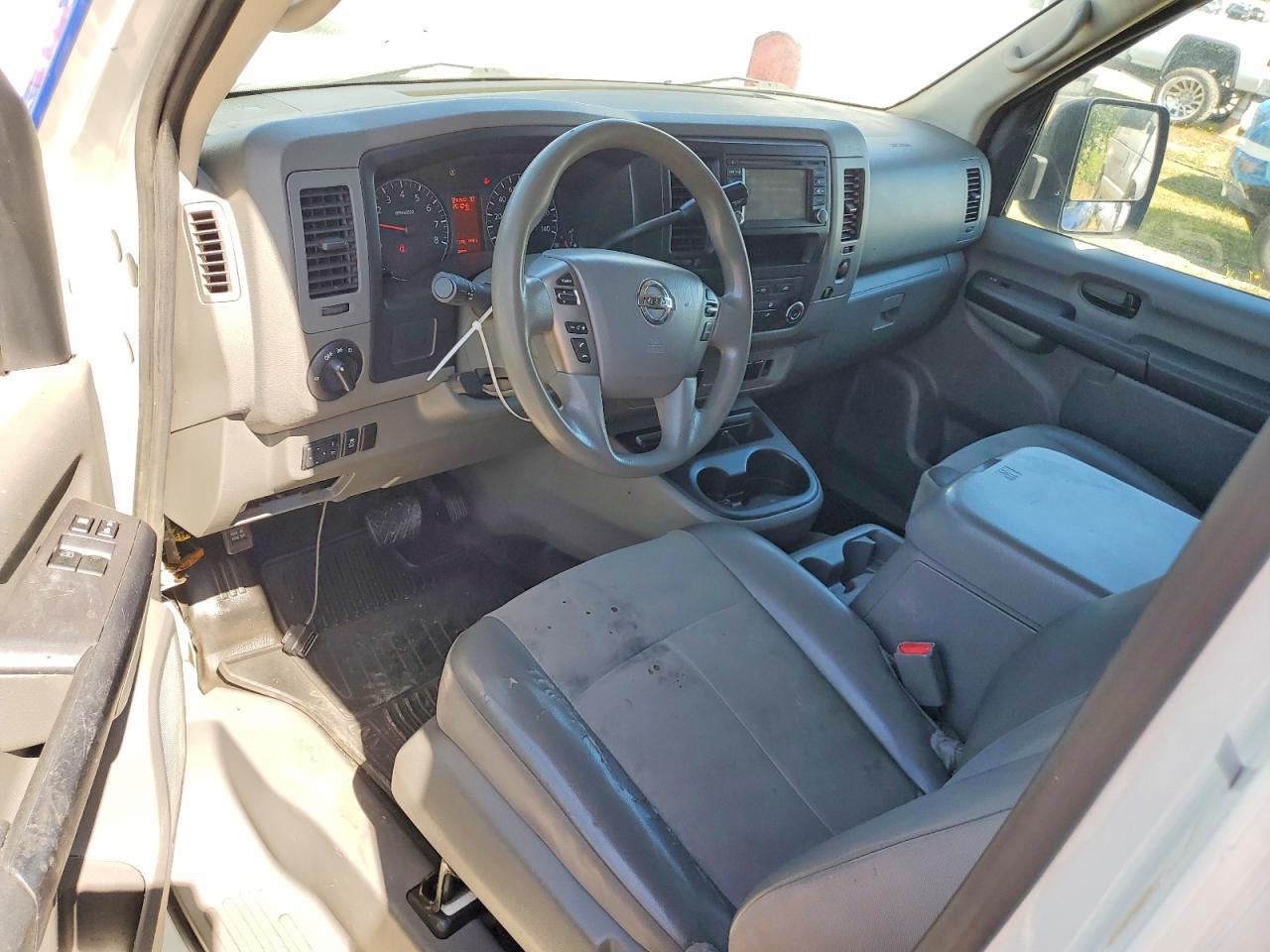 2016 Nissan NV 2500 HD SV