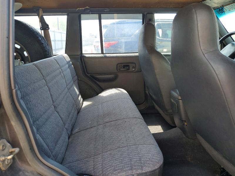 1999 Jeep Cherokee Sport
