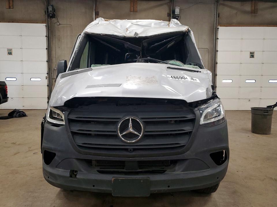 2024 Mercedes-Benz Sprinter 2500 Delivery van