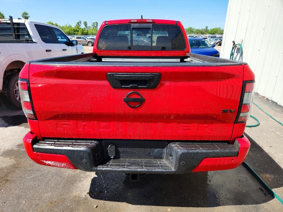 2022 Nissan Frontier SV