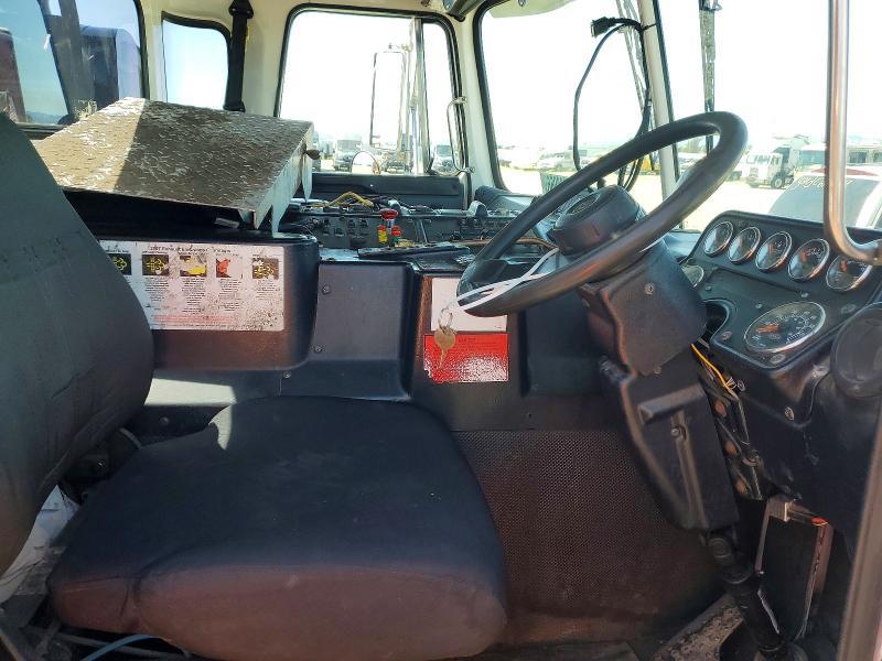 2011 Autocar Llc Xpeditor Refuse Truck