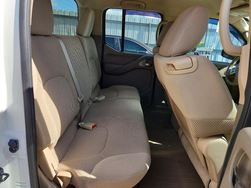 2013 Nissan Frontier s