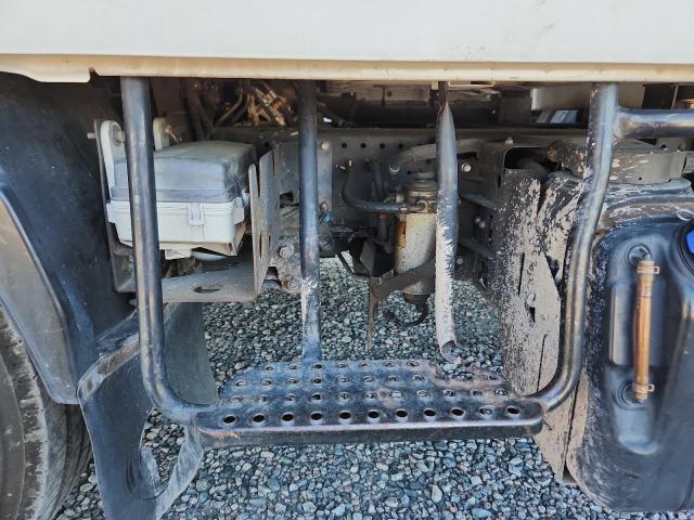 2015 Isuzu NPR-HD Dump Truck