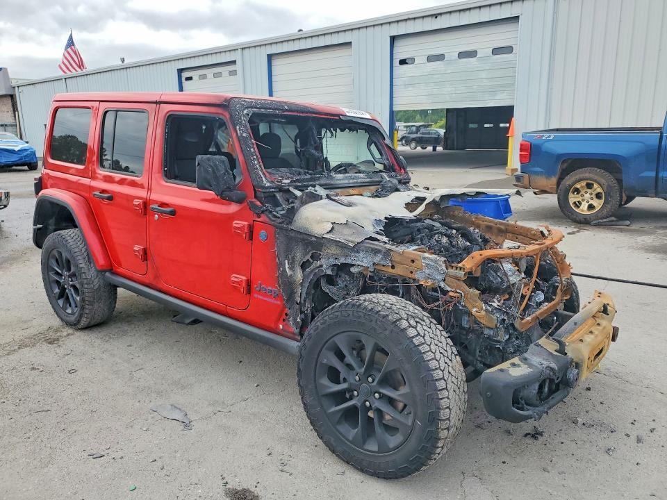 2025 Jeep Wrangler Sahara 4XE