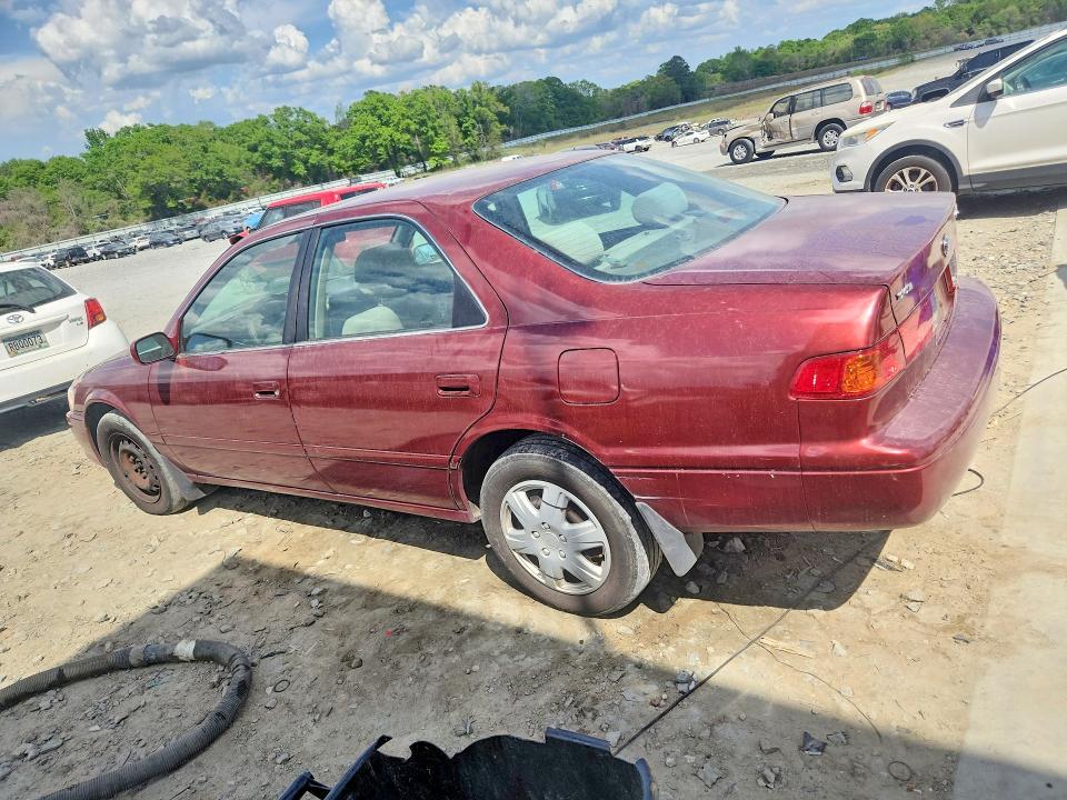 2000 Toyota Camry le