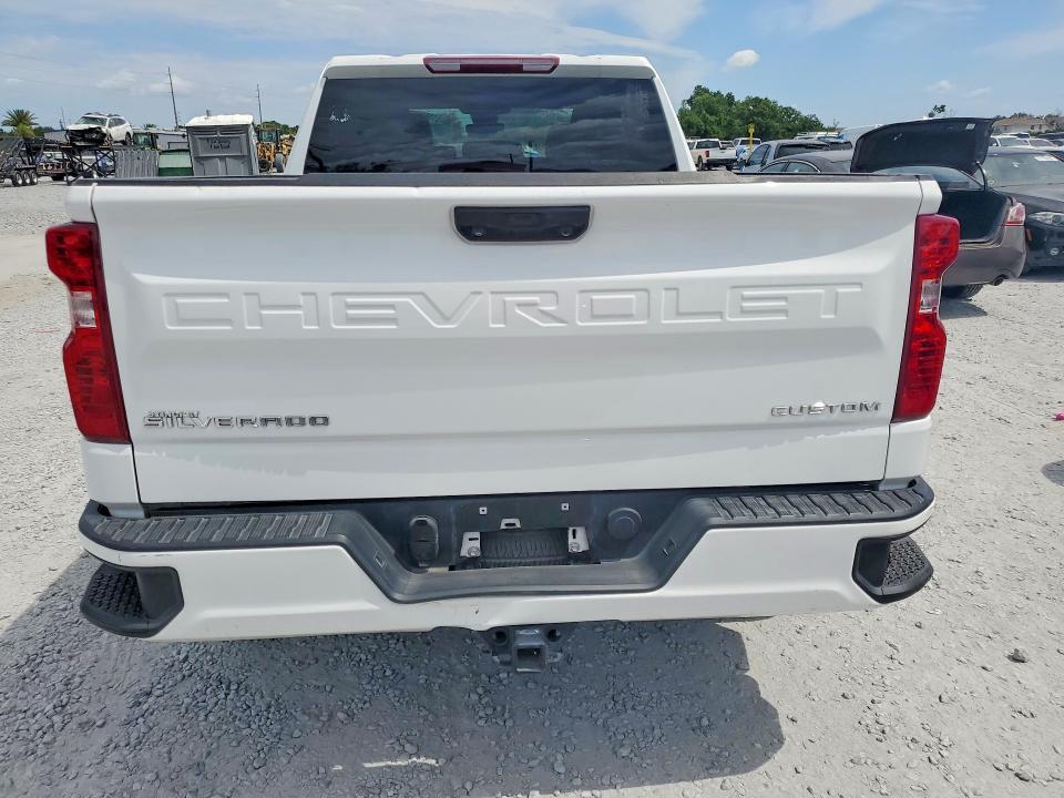 2022 Chevrolet Silverado K1500 Custom
