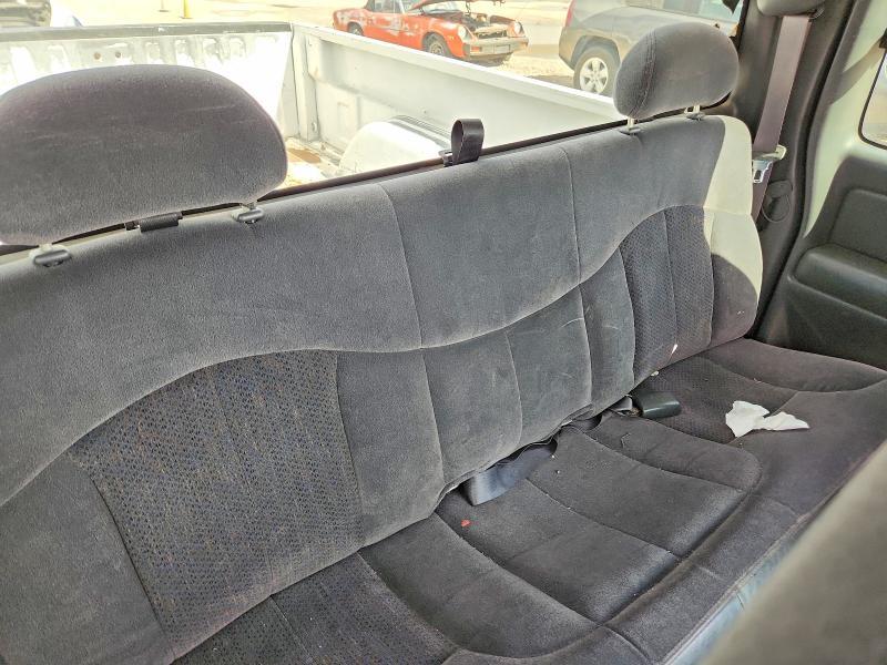 2002 Chevrolet Silverado C1500