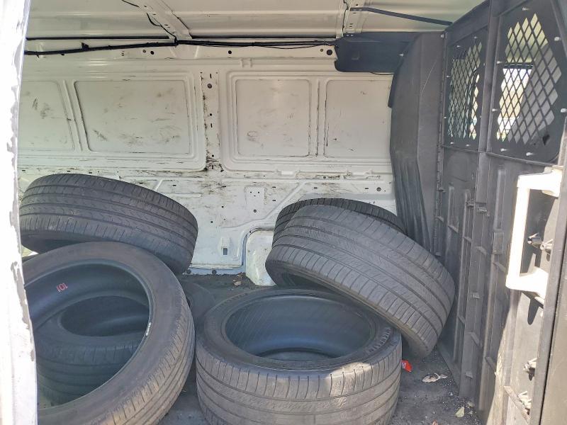 2013 Ford Econoline E250 van