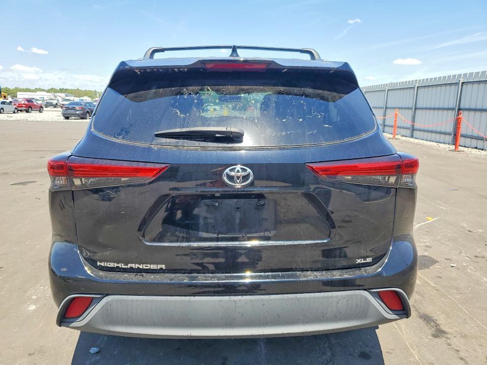 2020 Toyota Highlander xle