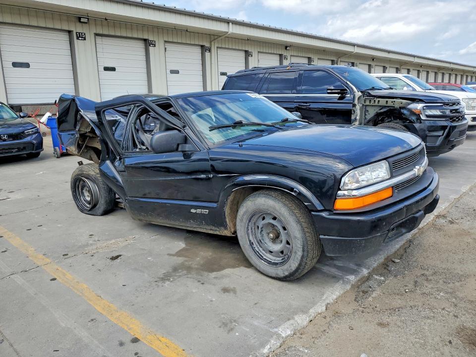 2001 Chevrolet S Truck S10