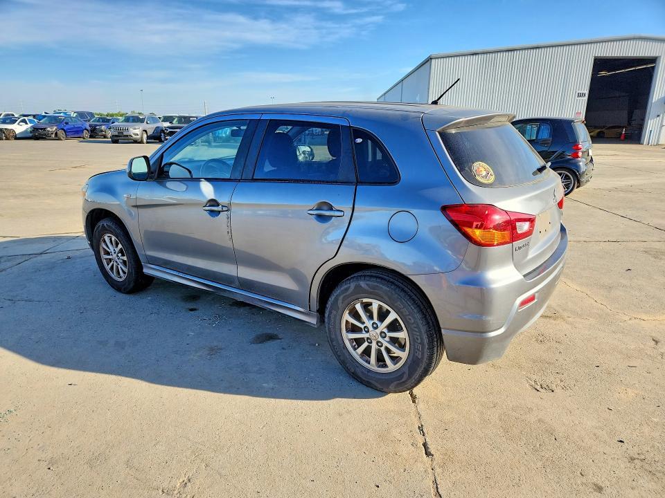 2011 Mitsubishi Outlander Sport es