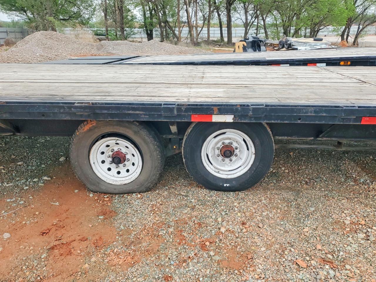 2022 Golden ARM Flatbed Trailer