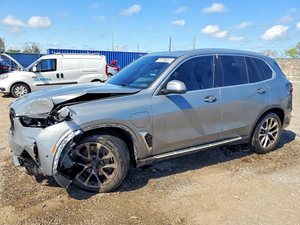 2025 BMW X5 Xdrive50e