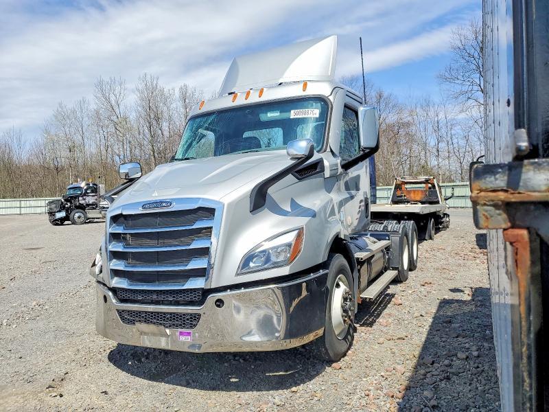 2024 Freigliner 2024 Freightliner Cascadia 116 Semi Truck