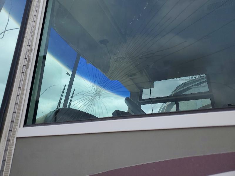 2000 Fleetwood Pace Arrow RV