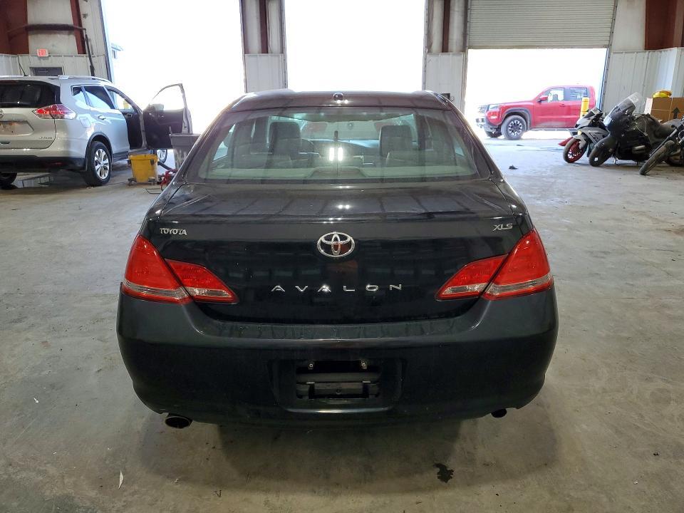 2010 Toyota Avalon xls
