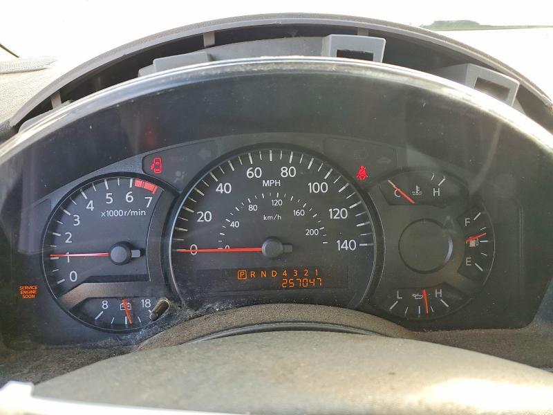 2004 Nissan Titan xe