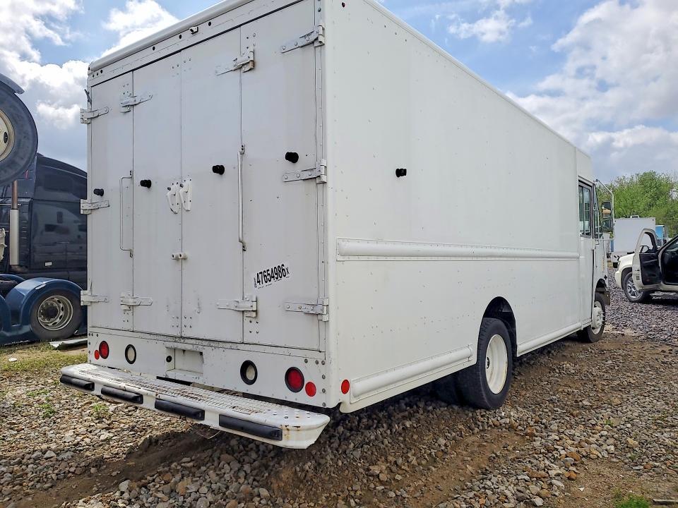 2015 Ford F59 Delivery Truck