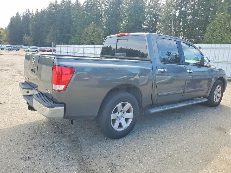 2004 Nissan Titan XE