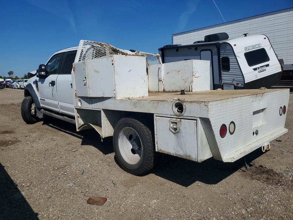 2022 Ford F550 Super Duty Flatbed Truck