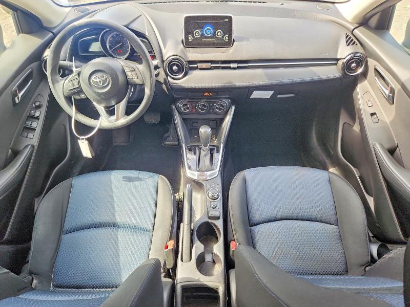 2017 Toyota Yaris ia Base