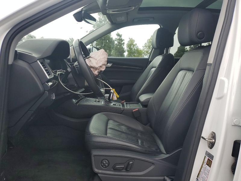 2020 Audi Q5 e Premium Plus