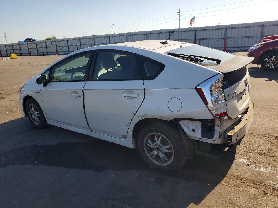 2010 Toyota Prius iii